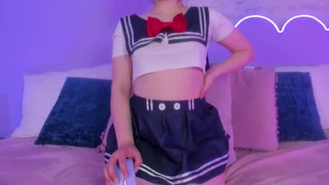 Lilou online show from November 26, 11:51 am