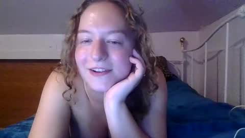 Snapshot of lilpies chatting on September 22, 5:39 pm LilPies  online show from September 22, 5:39 pm