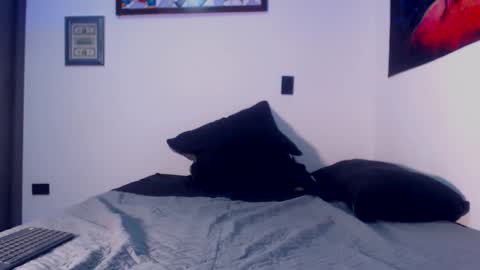  ONLYFANS   online show from September 21, 4:27 am