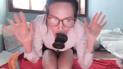 Lilrosiedoll online show from February 23, 5:29 pm