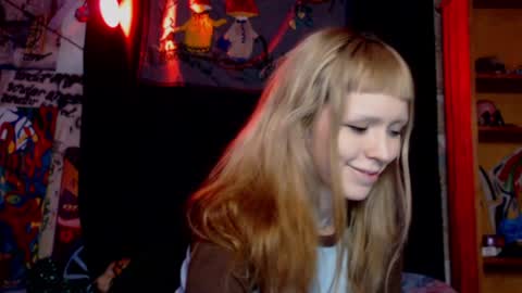 Lilu Spitty Kitten  online show from January 15, 7:34 pm