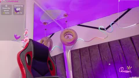 Lily online show from January 8, 3:45 am