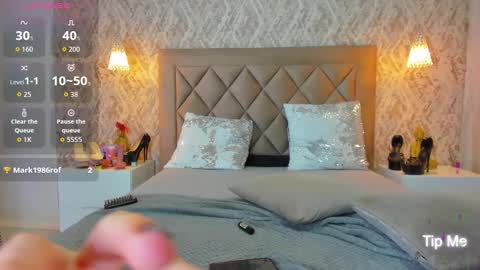 Lily Cooper online show from February 19, 5:28 am