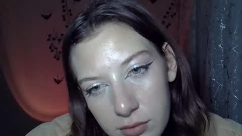 lily_ember online show from October 28, 10:55 pm