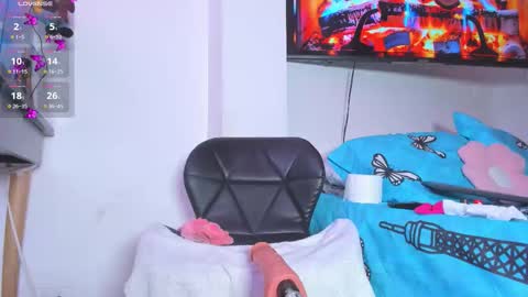   online show from March 27, 6:09 pm