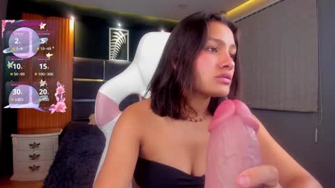 Lily online show from March 12, 7:13 am