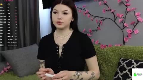 Lily online show from June 17, 10:53 am