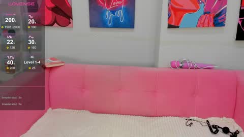 Lily online show from June 5, 2:51 am