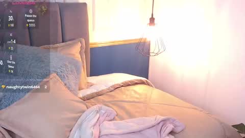 CALL ME   L I L Y   online show from September 16, 8:12 pm