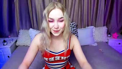 Lilian online show from November 13, 3:53 am