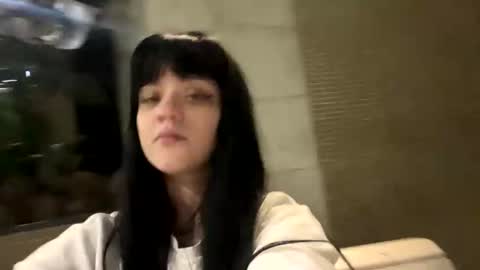 Snapshot of lilyswear chatting on September 29, 2:10 am lilyswear online show from September 29, 2:10 am
