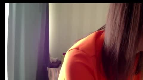 Snapshot of lilyxsky chatting on February 26, 12:27 pm LilyXSky online show from February 26, 12:27 pm