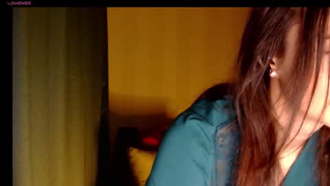 LilyXSky online show from November 7, 2:41 pm