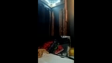 limelight1975 online show from February 15, 5:43 am