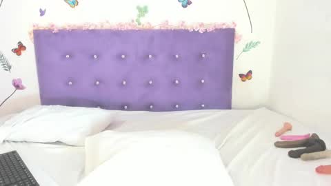 Lin  online show from September 16, 12:18 pm