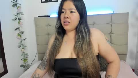 Lina Browm online show from June 6, 8:04 pm