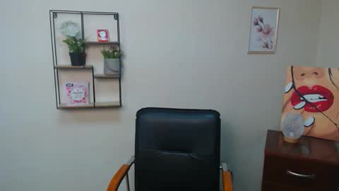 lina_ri online show from November 25, 8:40 pm