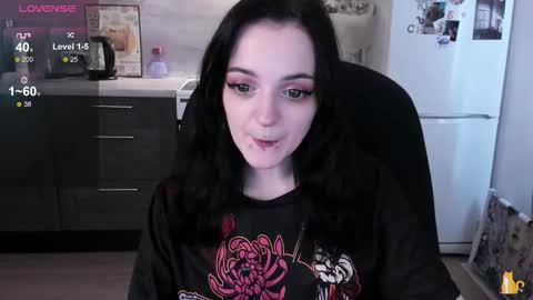 Lina 3  1715622743 online show from March 27, 8:26 am