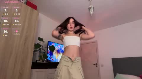 Lina online show from December 16, 11:00 pm