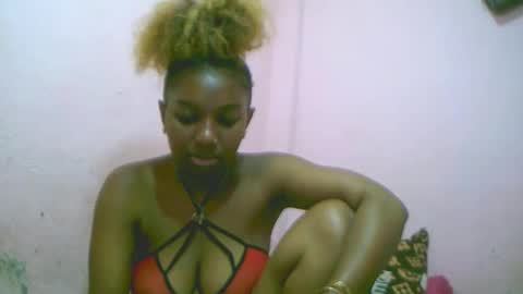 linah1123 online show from November 20, 7:29 am