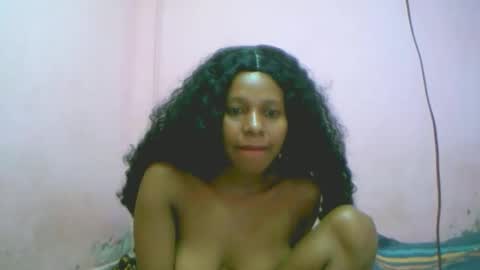 linah1123 online show from December 15, 9:44 pm