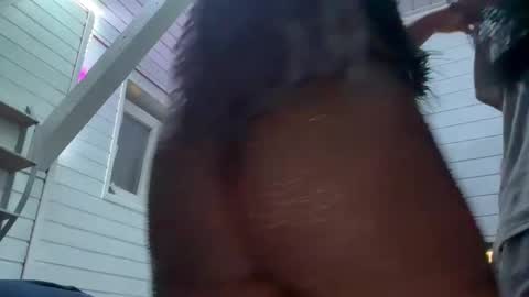 linaxleroy online show from March 9, 5:11 am