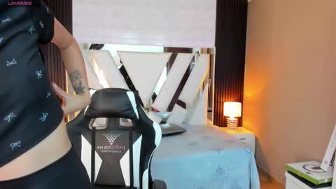  Linda  online show from September 15, 6:42 pm