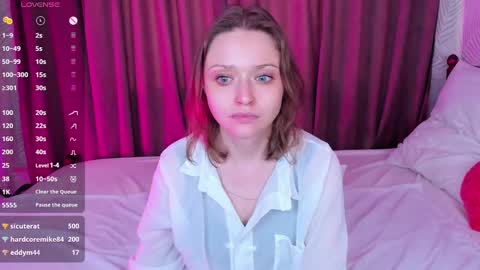 Linda  GMT2 Mon Tu Fri Sa Su  0300am-1000 am online show from March 1, 5:09 am