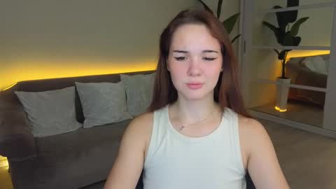 linda__robertz online show from September 13, 9:28 pm