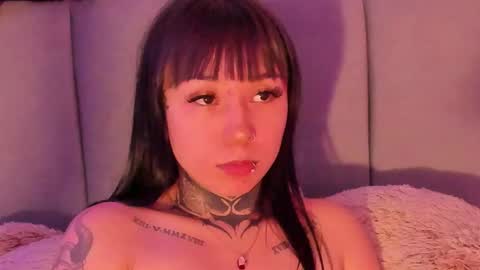 Lindaa maria  online show from January 10, 6:08 am