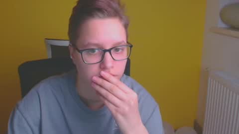 Linda online show from February 26, 3:32 pm