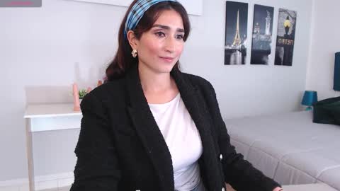 Maria Paula online show from March 14, 12:31 pm