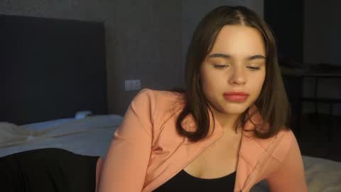 Linda online show from May 15, 1:51 pm