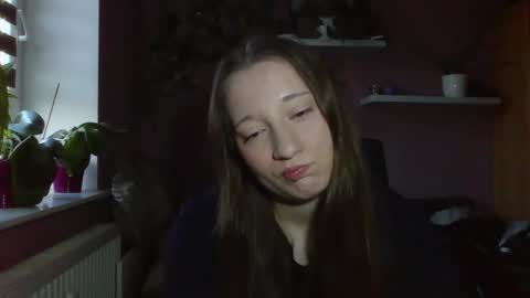 LindaAmore online show from September 23, 6:29 am