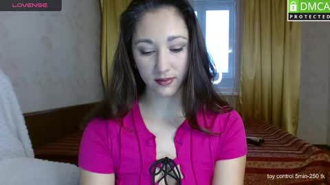 LindaErnestine online show from March 1, 6:24 am
