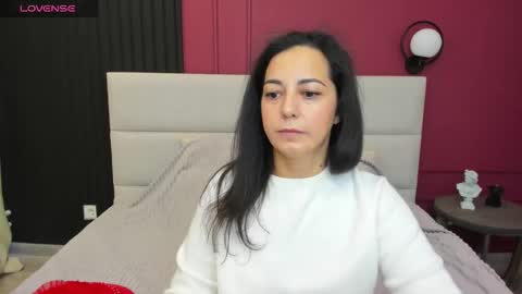 Snapshot of lindainsatiable chatting on October 2, 1:26 am Linda online show from October 2, 1:26 am