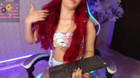 LINDSEYFERRER online show from February 26, 2:49 pm