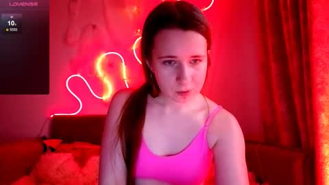 linnsweety online show from November 1, 1:43 pm