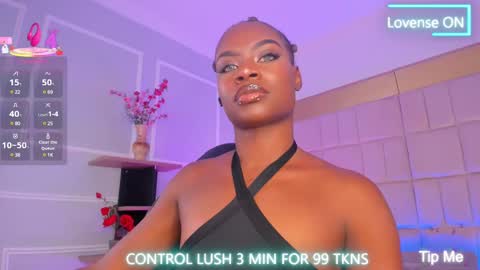 Snapshot of linsyadams chatting on March 4, 9:11 pm     online show from March 4, 9:11 pm