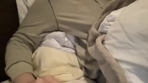 linusloves online show from February 24, 4:04 am