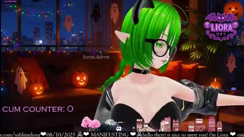 Snapshot of liorasublime chatting on October 8, 6:19 am im Liora uwu online show from October 8, 6:19 am
