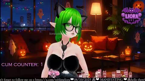 Snapshot of liorasublime chatting on October 9, 6:30 am im Liora uwu online show from October 9, 6:30 am