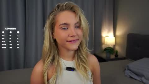 Amelia online show from March 10, 12:18 am