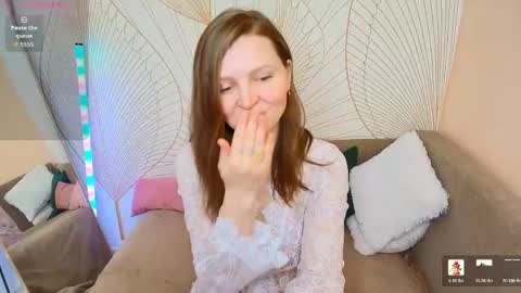 Lisa online show from May 15, 2:53 am