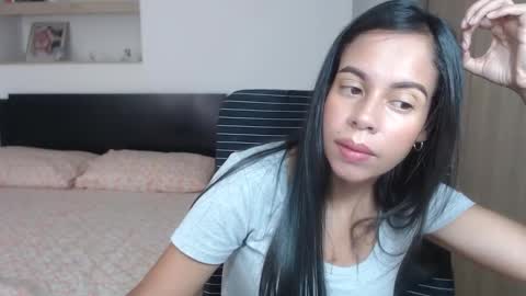 Snapshot of lisa_g07 chatting on January 7, 3:44 pm Lisa Santos online show from January 7, 3:44 pm