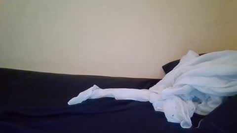 lisa larry online show from February 12, 4:33 am