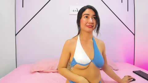 lisa white  online show from November 11, 3:14 pm