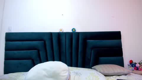 lisa white  online show from February 19, 1:08 am