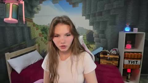 Lisa online show from February 18, 12:15 am