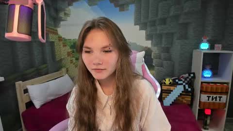 Lisa online show from February 9, 8:24 pm